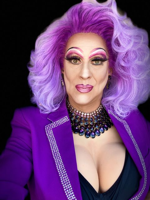 Miss Fucksia